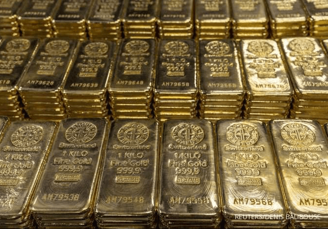 Emas Spot Menguat ke US$1.954,09 Pada Selasa (30/5), Apa Pemucnya ?